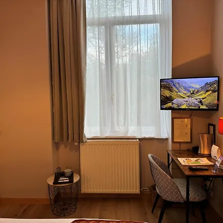 Vintage Hotel Quimperlé